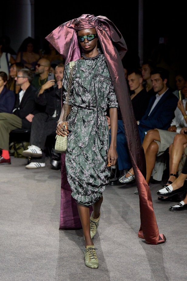 مجموعة Andreas Kronthaler for Vivienne Westwood لربيع وصيف 2024