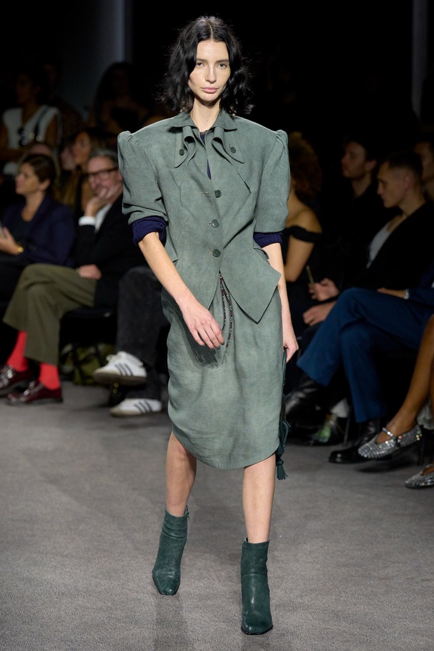 مجموعة Andreas Kronthaler for Vivienne Westwood لربيع وصيف 2024