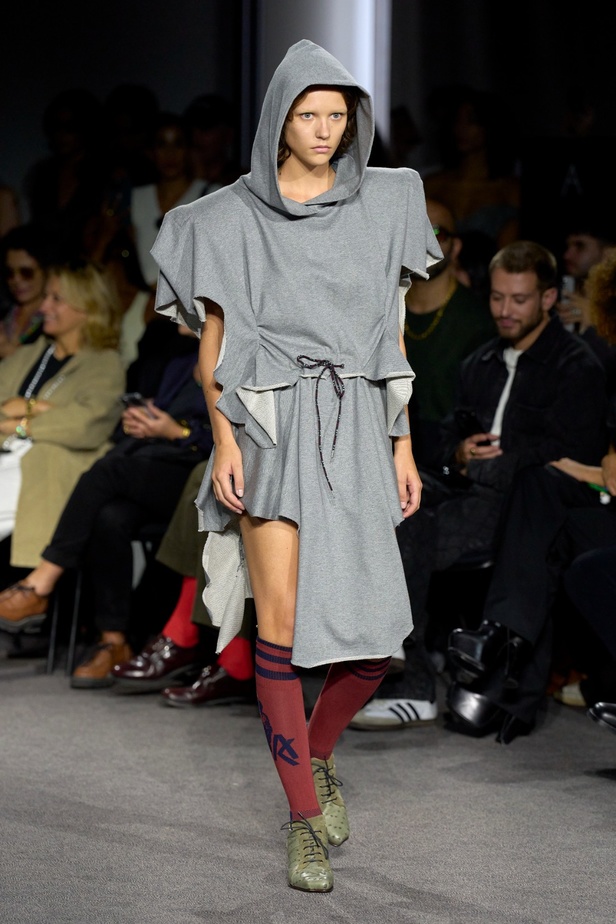 مجموعة Andreas Kronthaler for Vivienne Westwood لربيع وصيف 2024