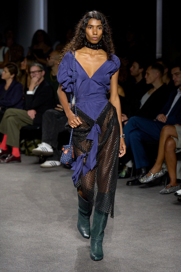 مجموعة Andreas Kronthaler for Vivienne Westwood لربيع وصيف 2024