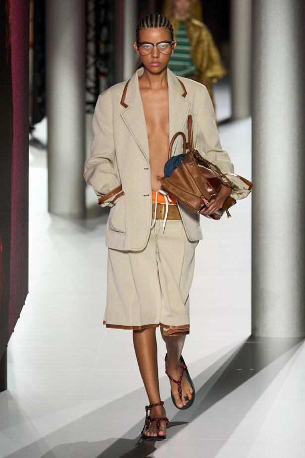 مجموعة Miu Miu لربيع وصيف 2024