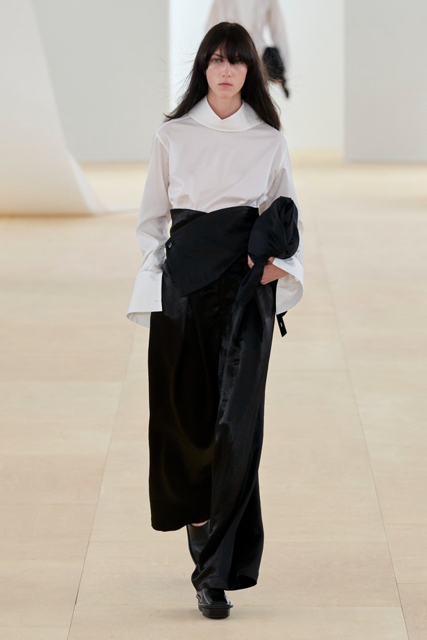 مجموعة Issey Miyake لربيع وصيف 2024