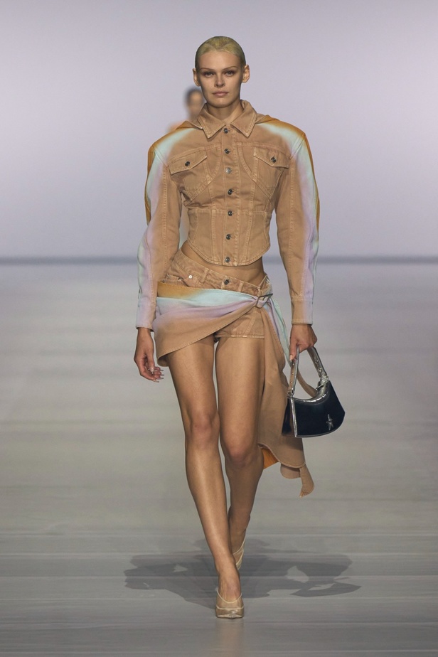 مجموعة Mugler لربيع وصيف 2024