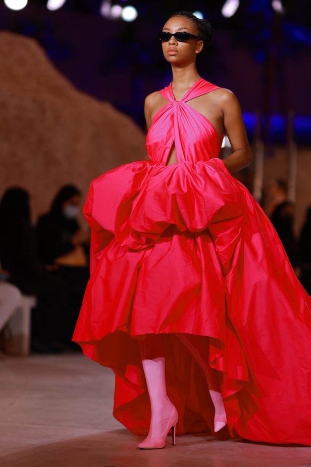 مجموعة يوسف أكبر 