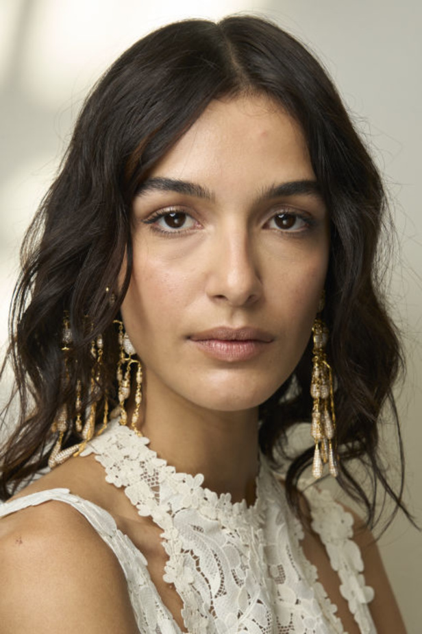 Zimmermann تطلق مجموعتها لربيع وصيف 2024 في باريس… ألوان الباستيل تصدرت المشهد