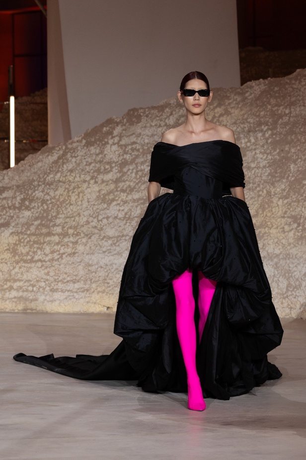 مجموعة يوسف أكبر 