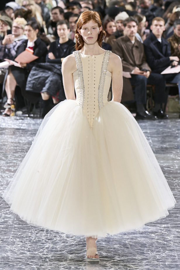 مجموعة Jean Paul Gauthier للأزياء الراقية لربيع وصيف 2024