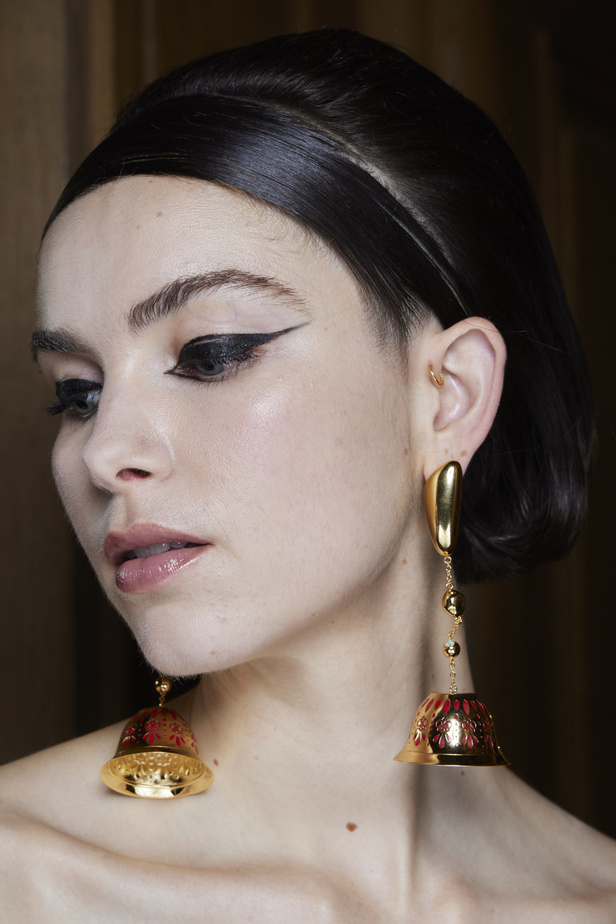 إطلالات جمالية من عرض جورج حبيقة لربيع وصيف 2024