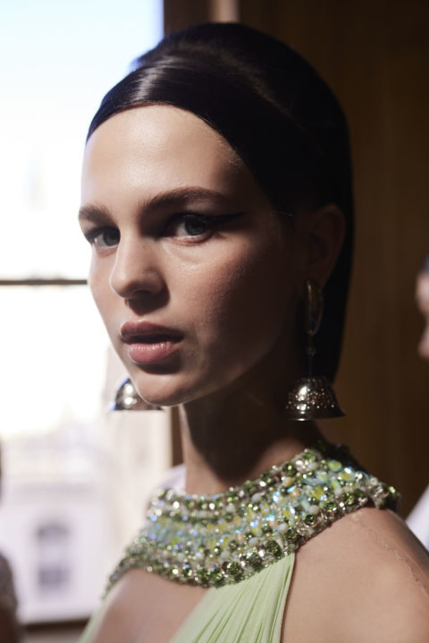 إطلالات جمالية من عرض جورج حبيقة لربيع وصيف 2024