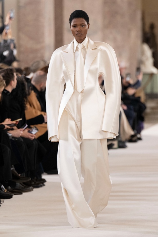Schiaparelli Haute Couture Spring Summer 24 