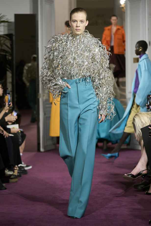 لمجموعة "ڤالنتينو" للأزياء الراقية لموسم ربيع 2024