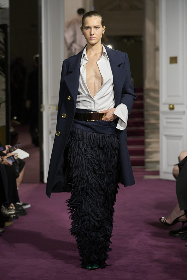 لمجموعة "ڤالنتينو" للأزياء الراقية لموسم ربيع 2024