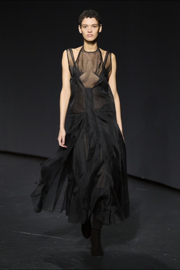 مجموعة 16Arlington لخريف وشتاء 2024