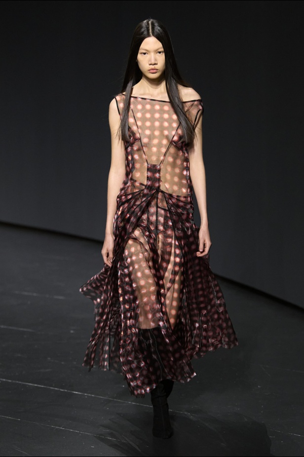 مجموعة 16Arlington لخريف وشتاء 2024