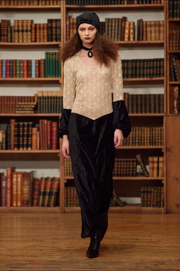 مجموعة Anna Sui لموسم خريف وشتاء 2024-2025 في نيويورك