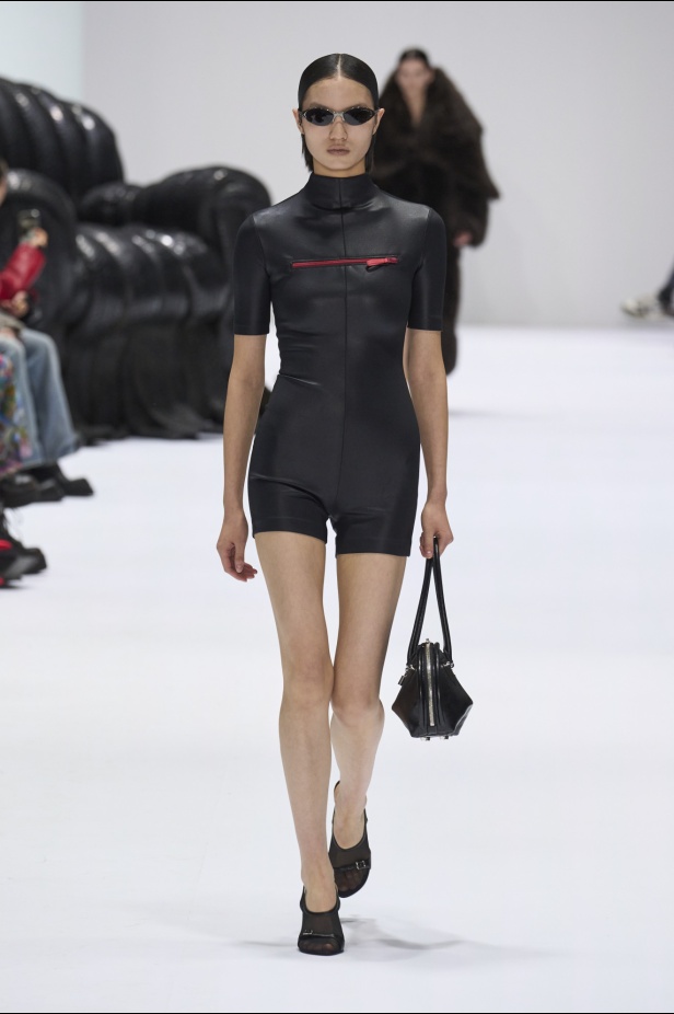 مجموعة Acne Studios لخريف وشتاء 2024