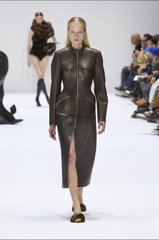 مجموعة Acne Studios لخريف وشتاء 2024