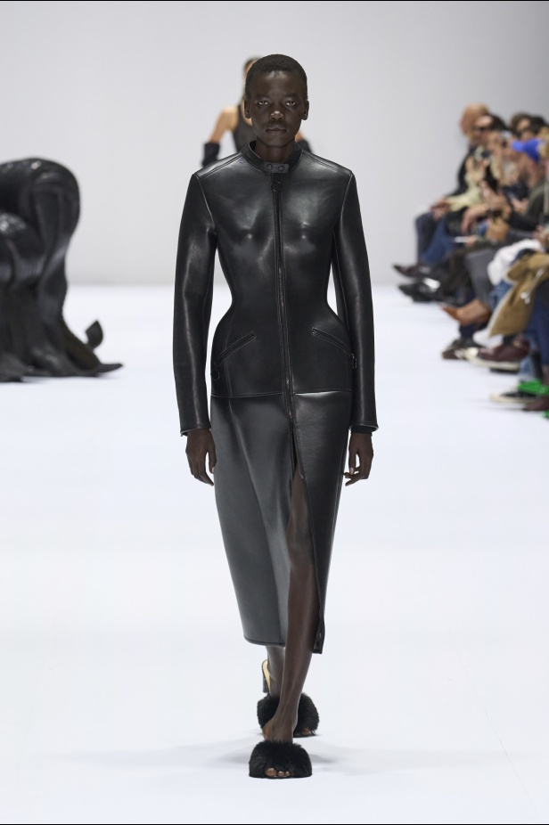 مجموعة Acne Studios لخريف وشتاء 2024