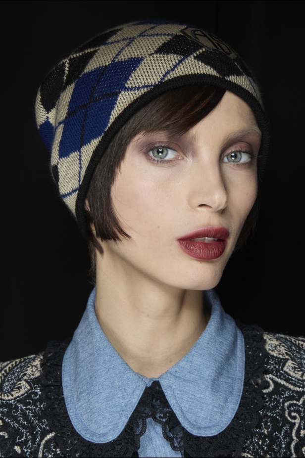 مجموعة Anna Sui لموسم خريف وشتاء 2024-2025 في نيويورك