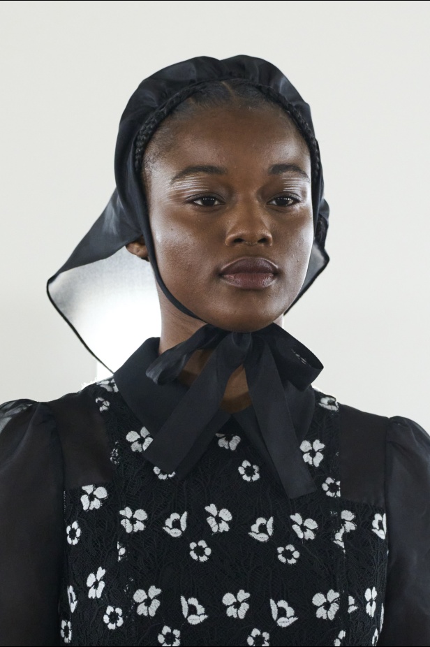 مجموعة Bora Aksu لخريف وشتاء 2024