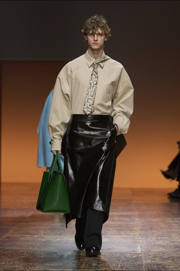 مجموعة Bottega Veneta لخريف 2024 في ميلانو