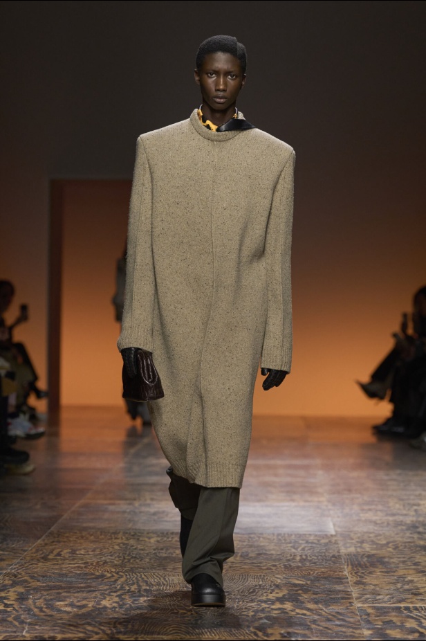 مجموعة Bottega Veneta لخريف 2024 في ميلانو