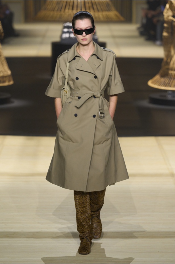 "كريستيان ديور" خريف و شتاء 2024 