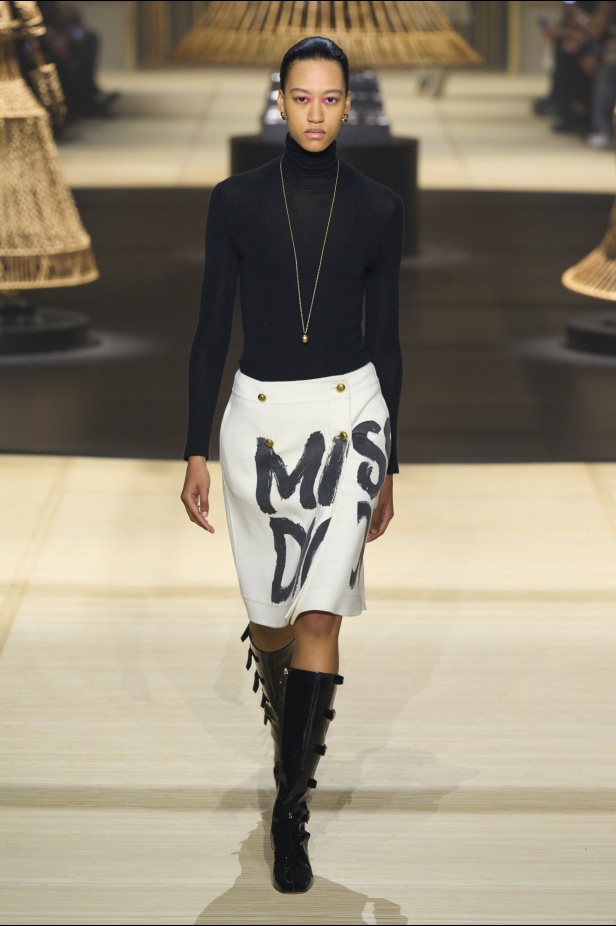 "كريستيان ديور" خريف و شتاء 2024 