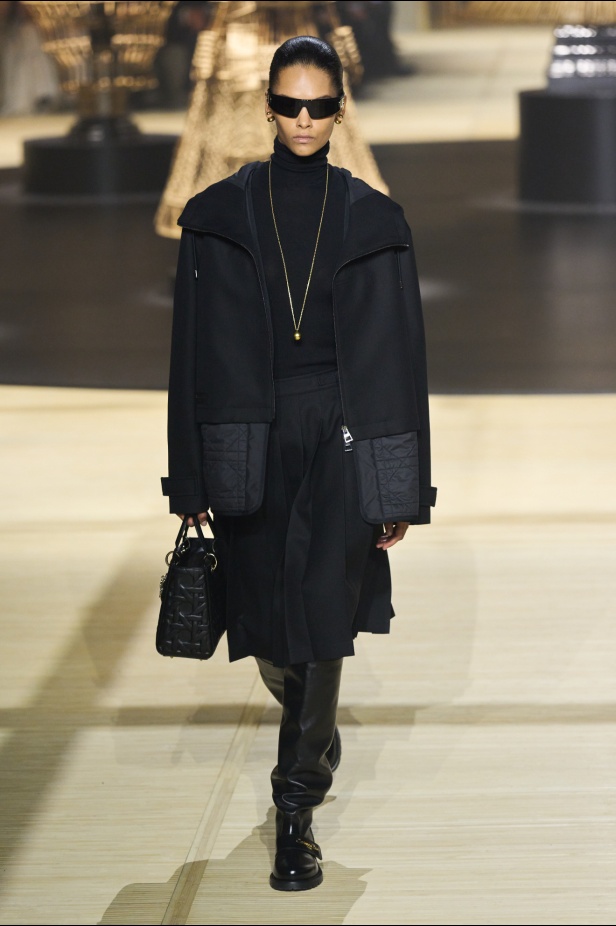 "كريستيان ديور" خريف و شتاء 2024 