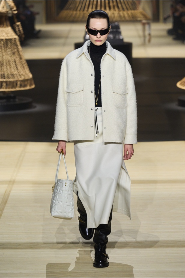 "كريستيان ديور" خريف و شتاء 2024 