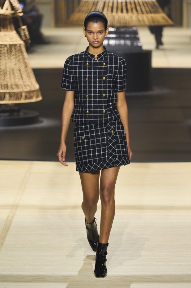 "كريستيان ديور" خريف و شتاء 2024 