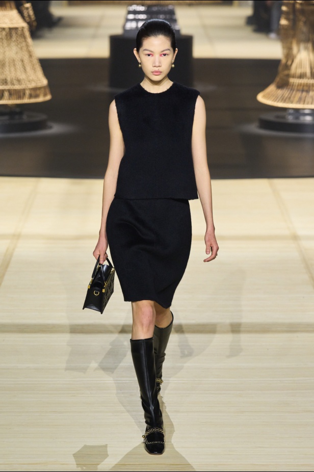 "كريستيان ديور" خريف و شتاء 2024 