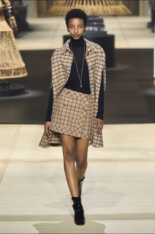 "كريستيان ديور" خريف و شتاء 2024 