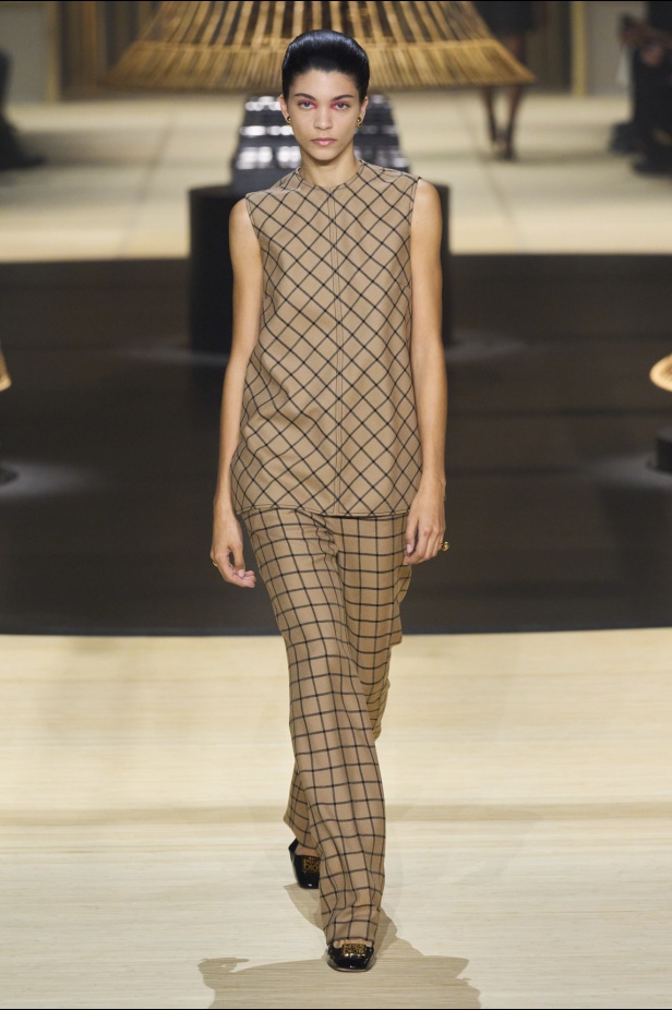 "كريستيان ديور" خريف و شتاء 2024 