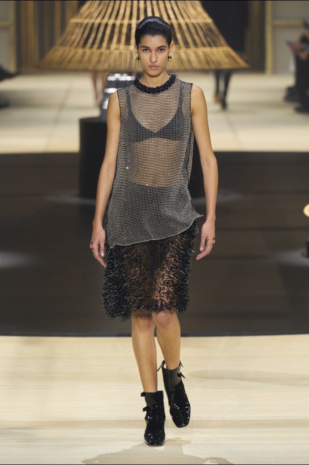 "كريستيان ديور" خريف و شتاء 2024 