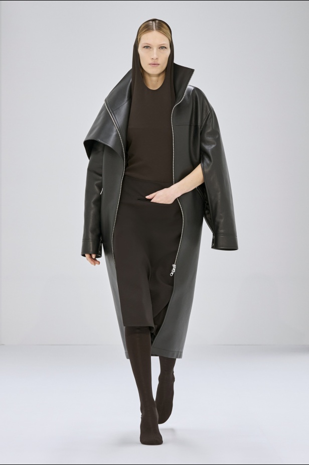 مجموعة Courreges لخريف وشتاء 2024-2025 في باريس