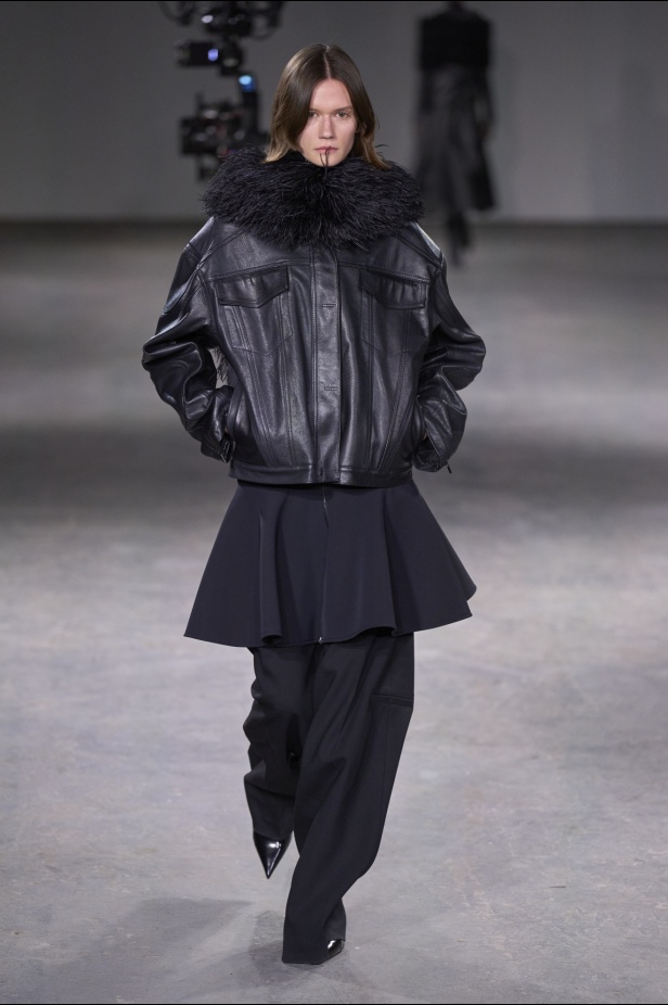 مجموعة David Koma لخريف وشتاء 2024