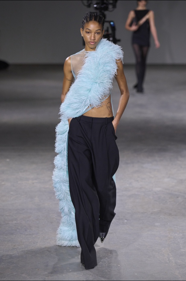 مجموعة David Koma لخريف وشتاء 2024