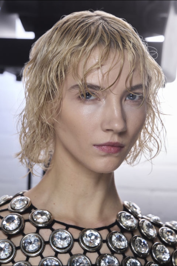 مجموعة David Koma لخريف وشتاء 2024