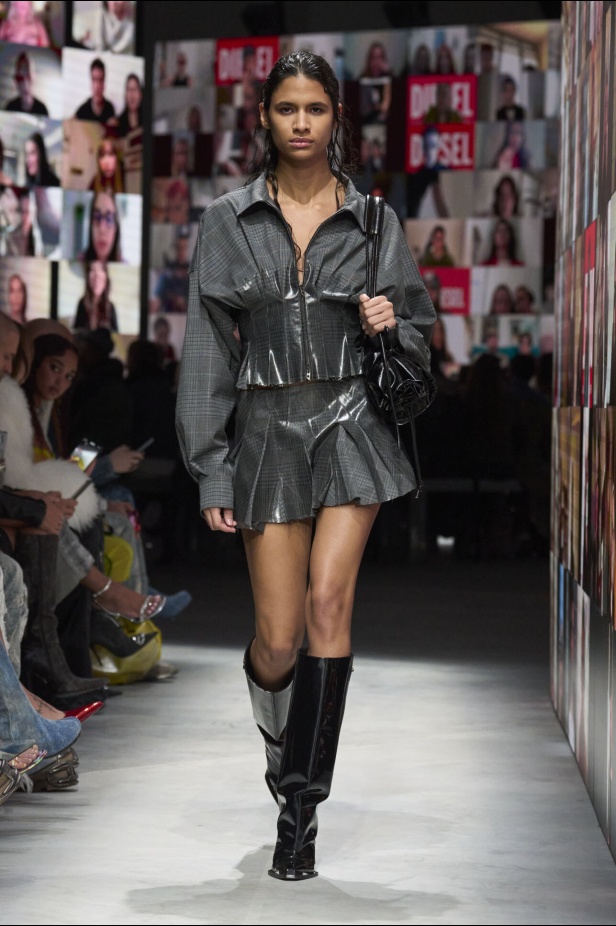 عرض أزياء مجموعة Diesel لموسم خريف وشتاء 2024 في ميلانو