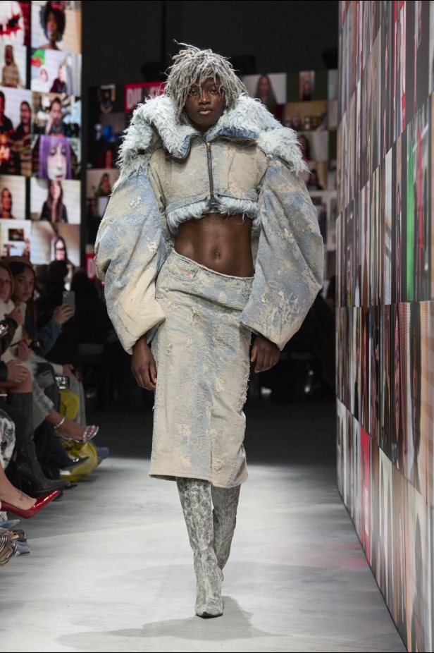 عرض أزياء مجموعة Diesel لموسم خريف وشتاء 2024 في ميلانو