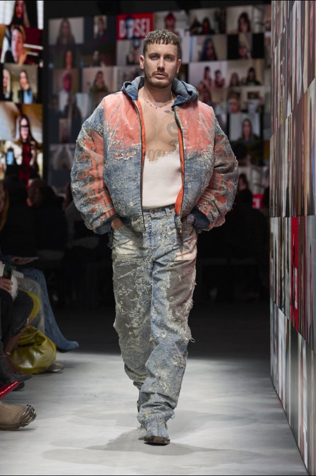 عرض أزياء مجموعة Diesel لموسم خريف وشتاء 2024 في ميلانو