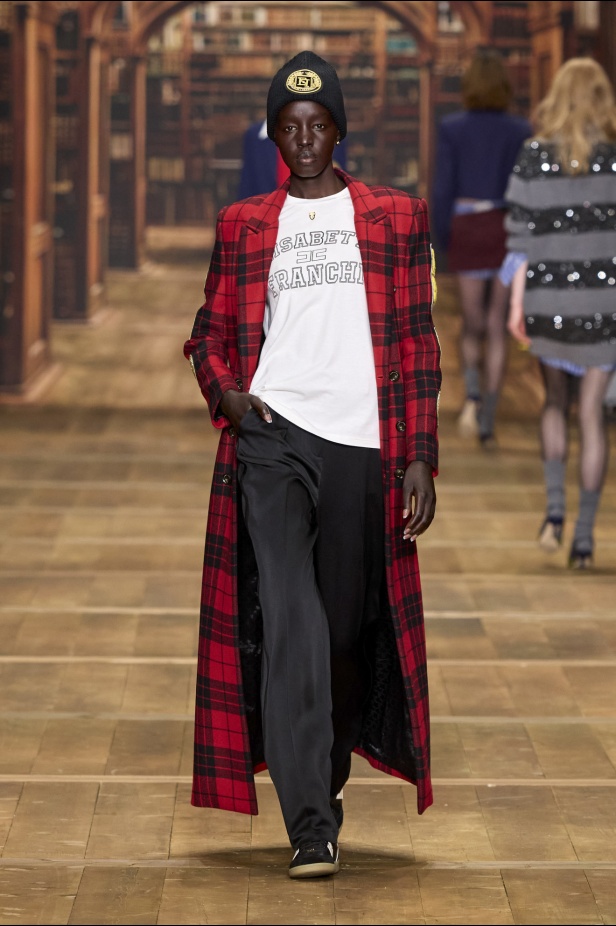 مجموعة Elisabetta Franchi لخريف وشتاء 2024