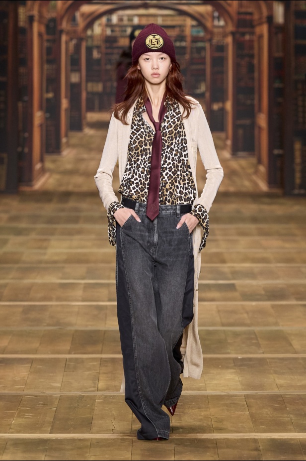 مجموعة Elisabetta Franchi لخريف وشتاء 2024