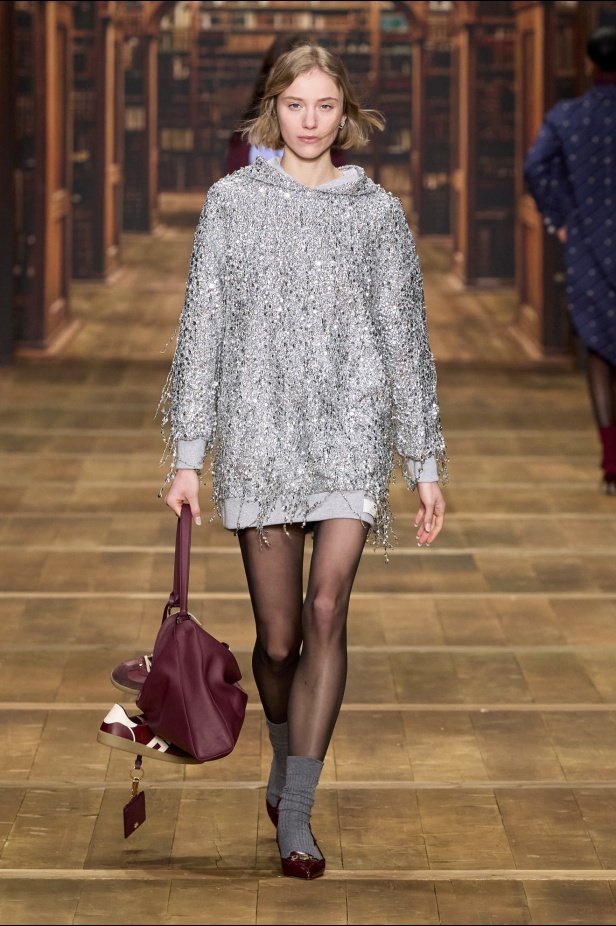 مجموعة Elisabetta Franchi لخريف وشتاء 2024