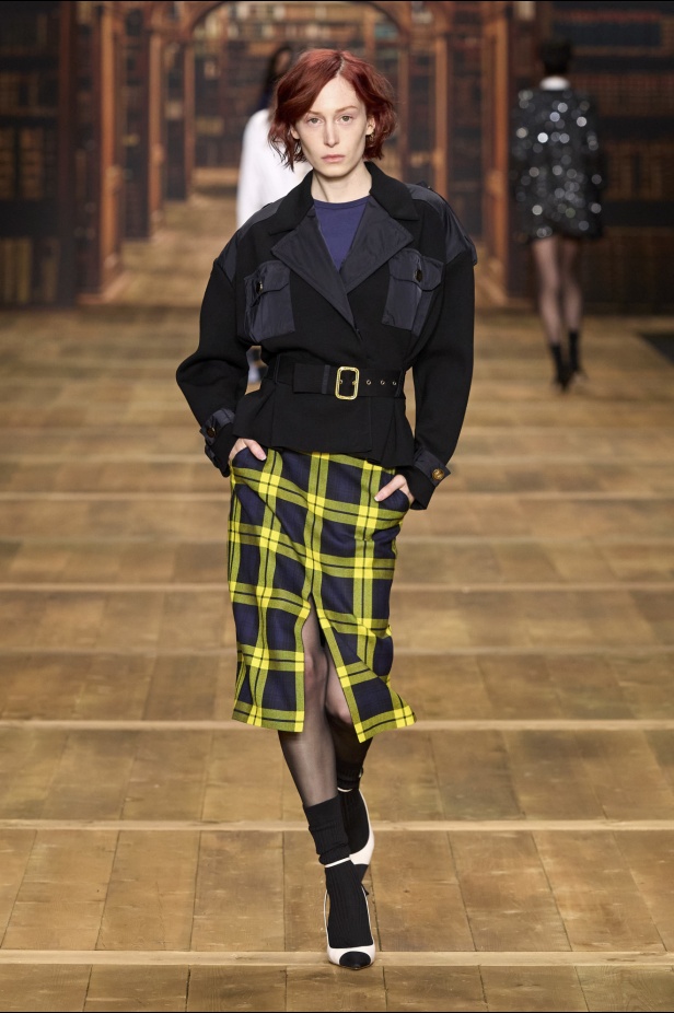 مجموعة Elisabetta Franchi لخريف وشتاء 2024