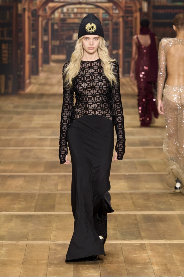 مجموعة Elisabetta Franchi لخريف وشتاء 2024