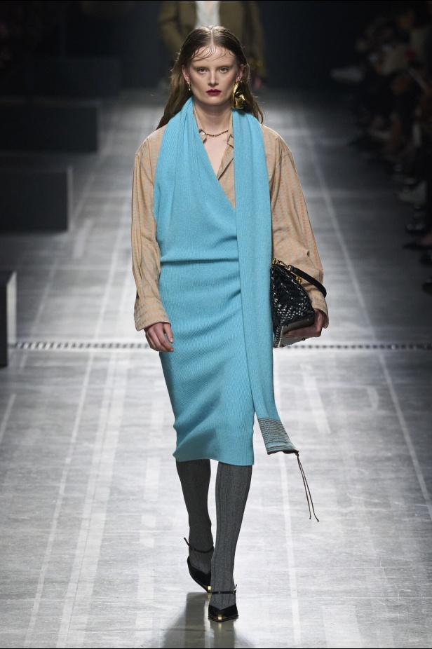 عرض أزياء Etro لموسم خريف وشتاء 2024 في ميلانو