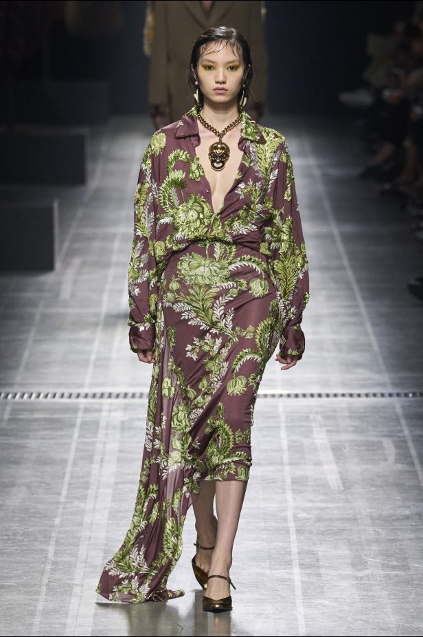 عرض أزياء Etro لموسم خريف وشتاء 2024 في ميلانو