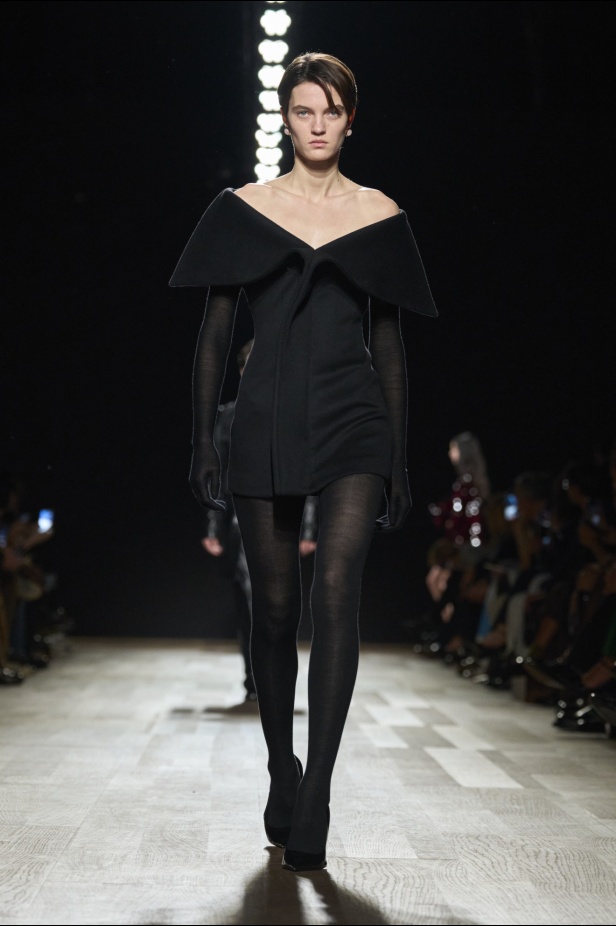 مجموعة Ferragamo لخريف وشتاء 2024